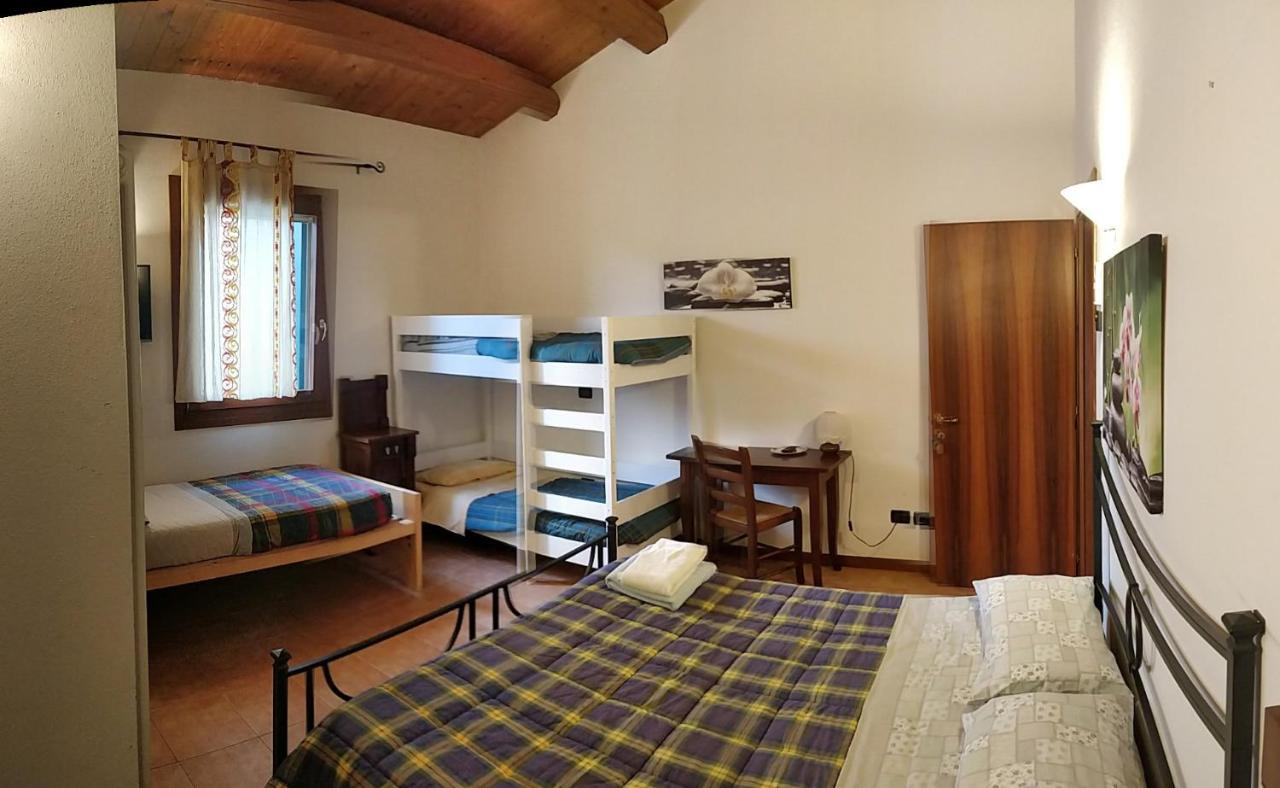 Agriturismo L'Albara - Wines, Pool & Spa Villaganzerla Room photo